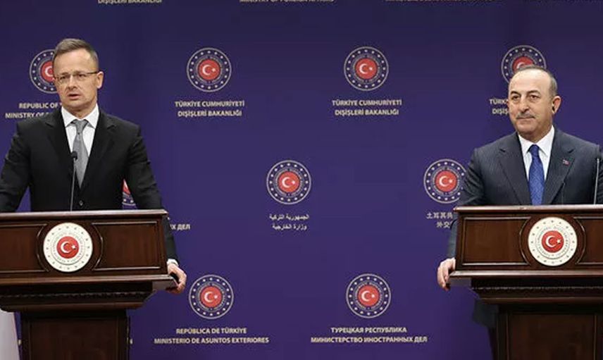 Çavuşoğlu’ndan Rusya Ukrayna ilişkilerini etkileyecek açıklama: Garantörlük talebi geldi!