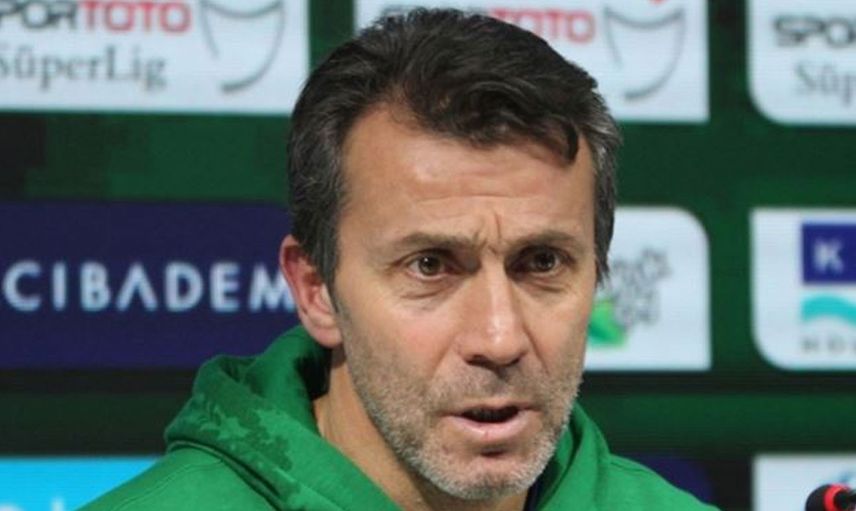 Çaykur Rizespor Teknik Direktörü Bülent Korkmaz, Fenerbahçe karşısında alınan mağlubiyet sonrası maçı değerlendirdi!