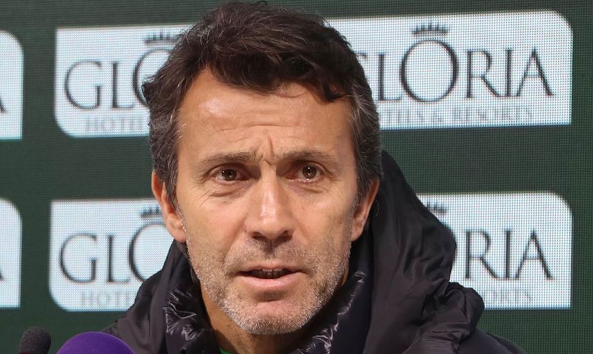 Çaykur Rizespor Teknik Direktörü Bülent Korkmaz, Süper Lig'de Sivasspor'a mağlup oldukları maçın ardından açıklamalarda bulundu!