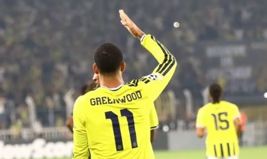 Mason Greenwood, Fenerbahçe'de ikinci gol sevincini yaşadı
