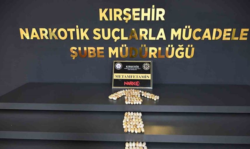 Kırşehir'de uyuşturucu operasyonu: Midesinden 1 kilo 159 gram madde çıktı