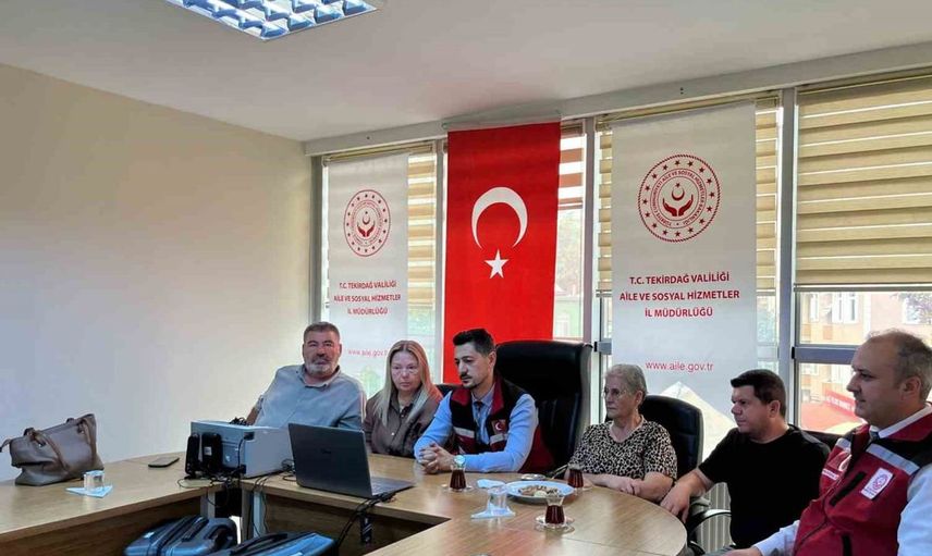 Şehit aileleri umre için kutsal topraklara uğurlanıyor