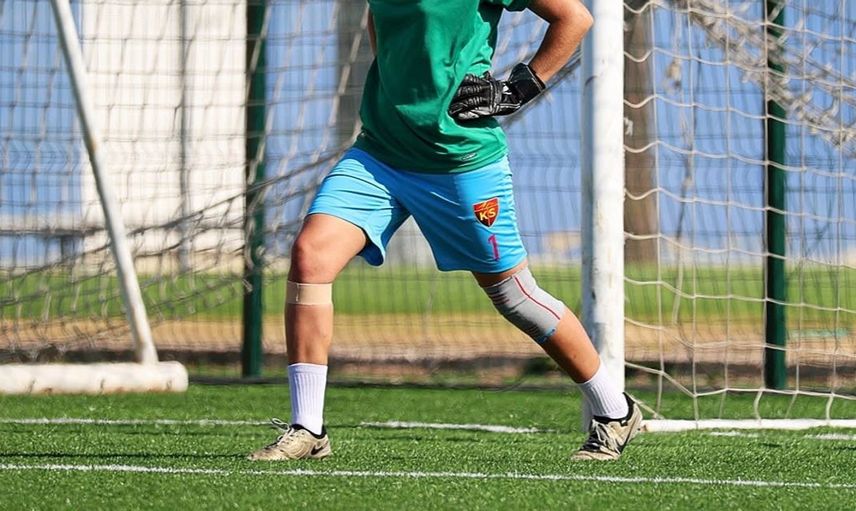 Kayseri kadın futbol kulübü, kaleci yağmur karademir ile yollarını ayırdı