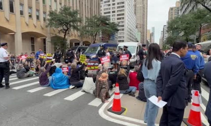 Trump karşıtları New York'ta Birleşmiş Milletler öncesi protesto düzenledi