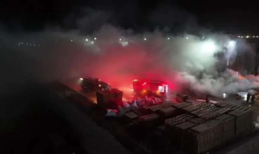 Eskişehir'deki fabrika bahçesinde yangın paniği: Ekipler hızlı müdahale etti