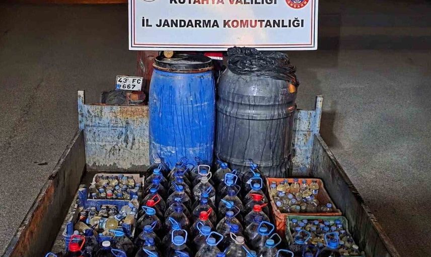 Kaçakçılık operasyonunda kütahya'da 960 litre kaçak şarap yakalandı