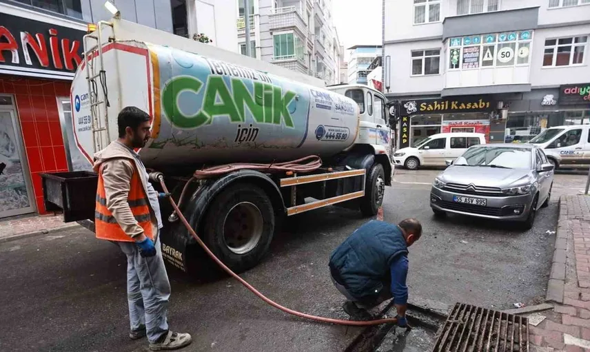 Canik Belediyesi sağanak yağışlara karşı seferber oldu