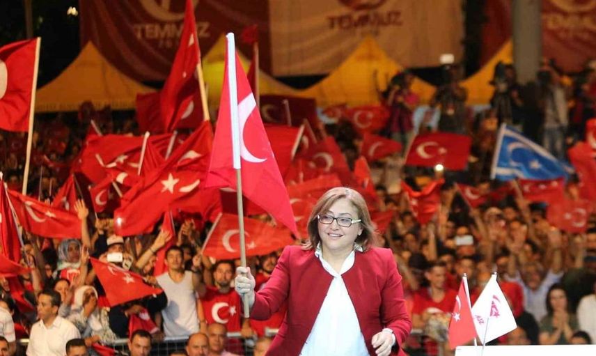 Cumhuriyet'in gücü ve geleceği: Gaziantep'ten mesaj
