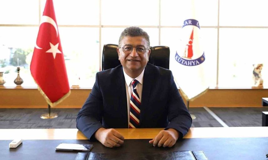 Kütahya Dumlupınar Üniversitesi Türkçe öğretmenliği programı YKS'de en yüksek puanla birinci sırada