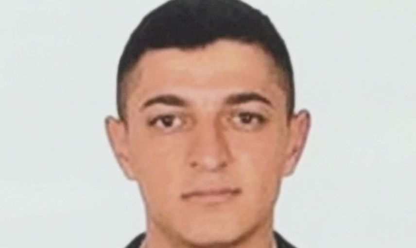 Sakarya'daki trafik kazası sonucunda hayatını kaybeden uzman çavuş, Samsun'da son yolculuğuna uğurlandı