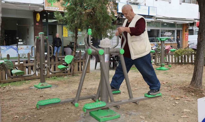 Şehzadeler'de mahalle sakinlerinin spor talebi hayata geçti