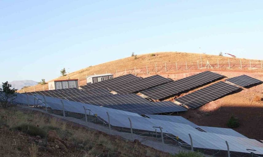 Suşehri'nde güneş enerjisi santralinin açılışı yapıldı