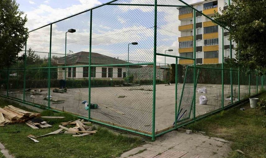 Ağrı'da tenis kortlarında modernizasyon hamlesi