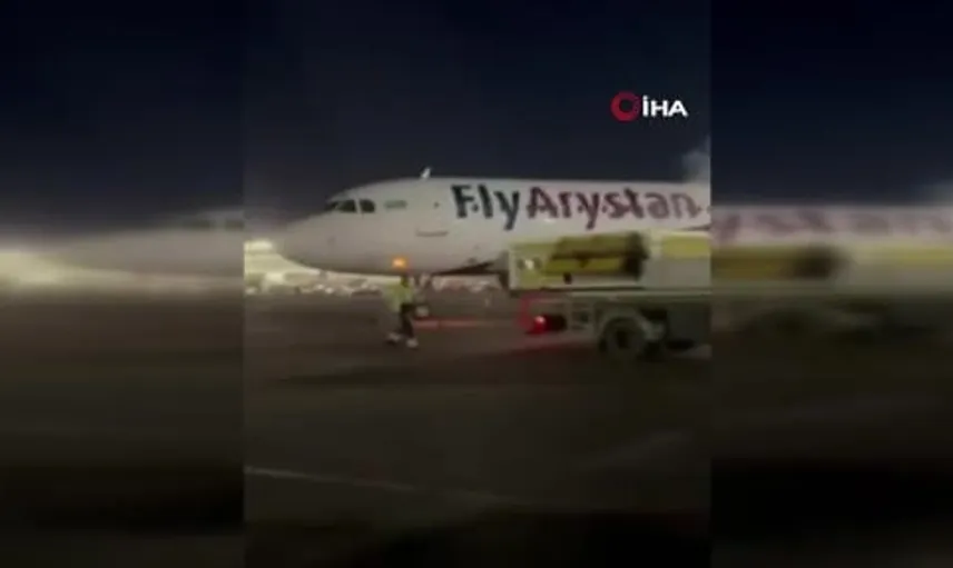 Almatı havalimanında teknik bakım sırasında uçakta yangın paniği