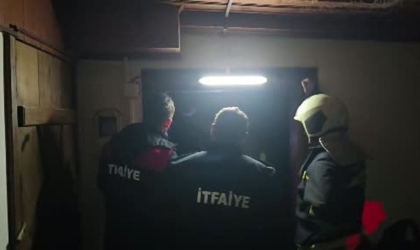 Safranbolu'daki tarihi konakta çıkan yangın itfaiye tarafından kontrol altına alındı