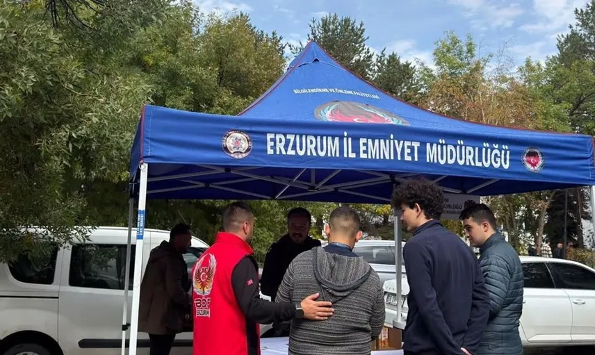 Erzurum'da üniversite öğrencilerine güvenli gelecek eğitimi verildi