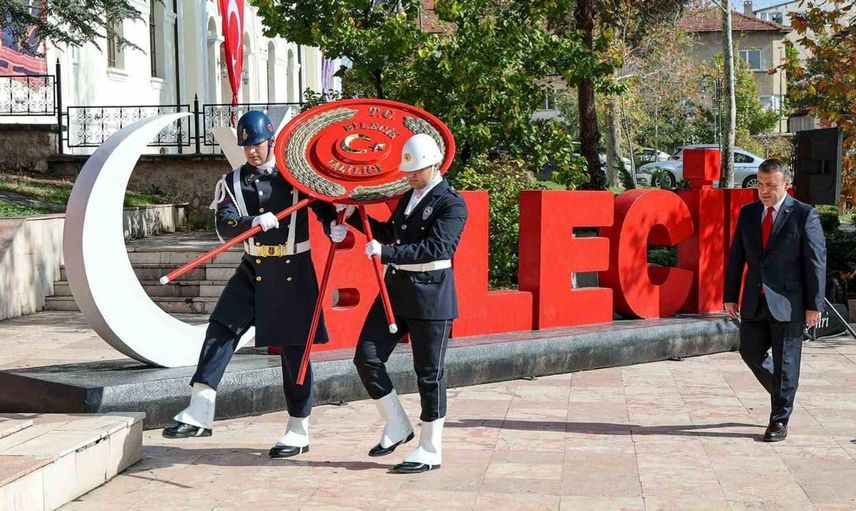 Bilecik'nde 29 Ekim Cumhuriyet Bayramı coşkuyla başladı