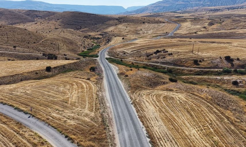 Yazıhan'da ulaşım standartları yükseliyor: Gruplar arası bağlantı güçleniyor