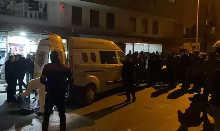 Çekmeköy'de polis tartıştığı kişilere ateş açtı: 2 ölü, 2 yaralı!