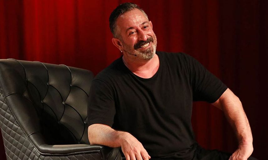 Cem Yılmaz Karakomik Filmleri 7,5 Milyon TL'ye Sattı!