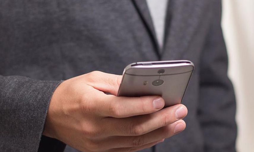 Cep Telefonuna İndirdiği Programla 234 Bin Lirasını Çaldılar