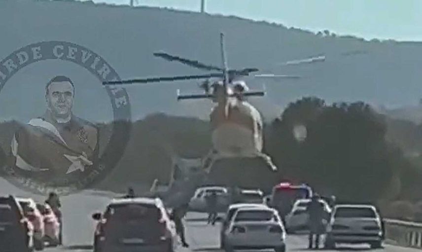 Çeşme otoyoluna inip yolcu alan helikopter kimin? İzmir'de helikopter otoyola indi: O anlar kameralara yansıdı