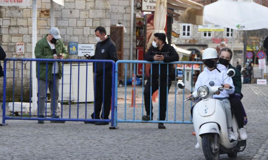 Çeşme'de Kısıtlama Saatlerinde Denetim Artırılacak!