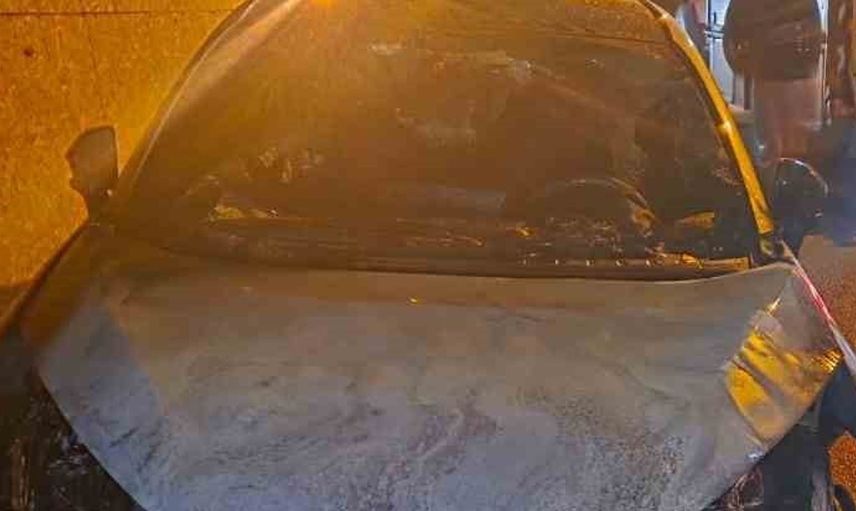 Batman'da park halindeki otomobilin alev alması paniğe neden oldu