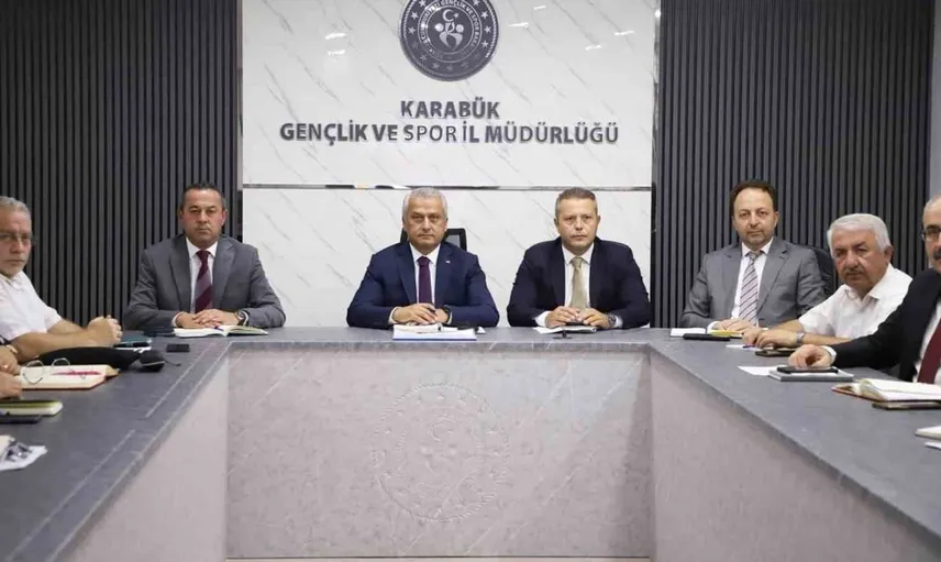 Karabük gençlik ve spor müdürlüğü dönem başı toplantısını gerçekleştirdi