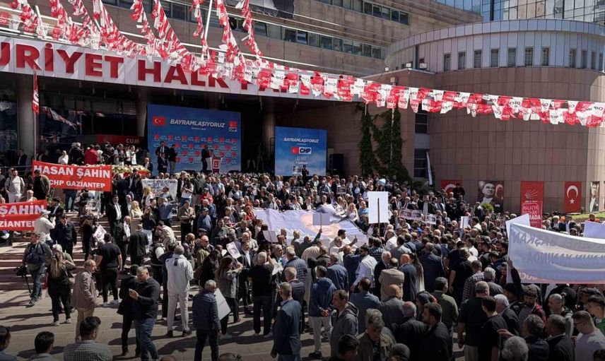 CHP Genel Merkezi’nde Bayramlaşma: Gözler Kılıçdaroğlu’nun Mesajlarında