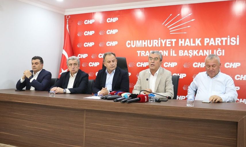 CHP Heyeti Trabzon'da Gazetecilerle Buluştu