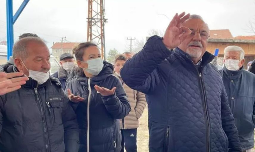 CHP Şaşırtmadı! Başkandan Vatandaşa Toprak Cevabı: Bir Büyük Rakıya Sattım