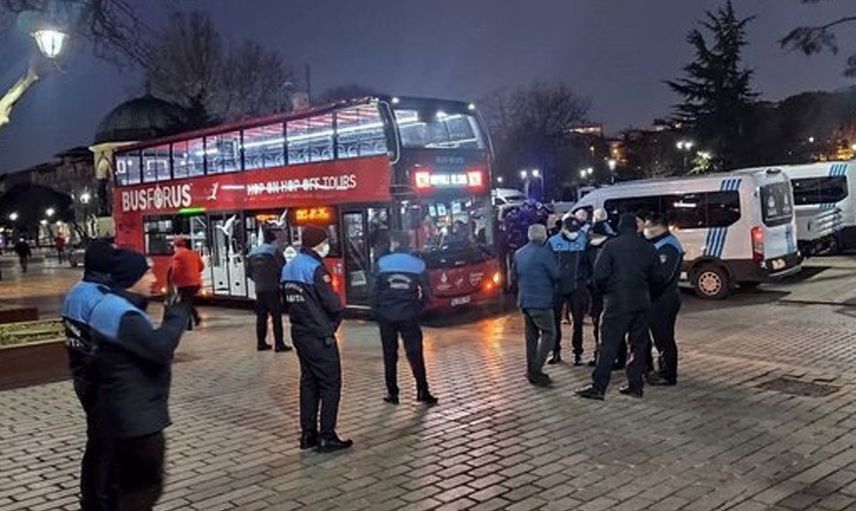 CHP'den Bir Skandal Daha: İBB'nin Otobüsünde Alkol Yasağı Çiğnendi!