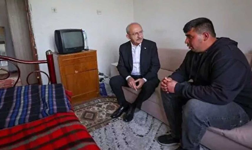 CHP'den yeni kurgu: İhtiyaç sahibi vatandaşa ayakkabıyla ziyaret