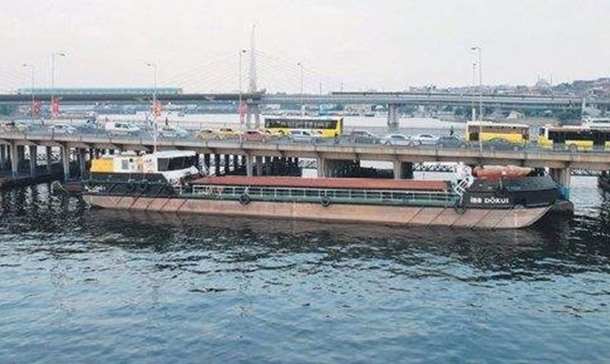 CHP'li İBB'nin Yalanı Ortaya Çıktı; "Müsilaj Temizliyor" Dedikleri Gemi Hiç Denize Çıkmadı!