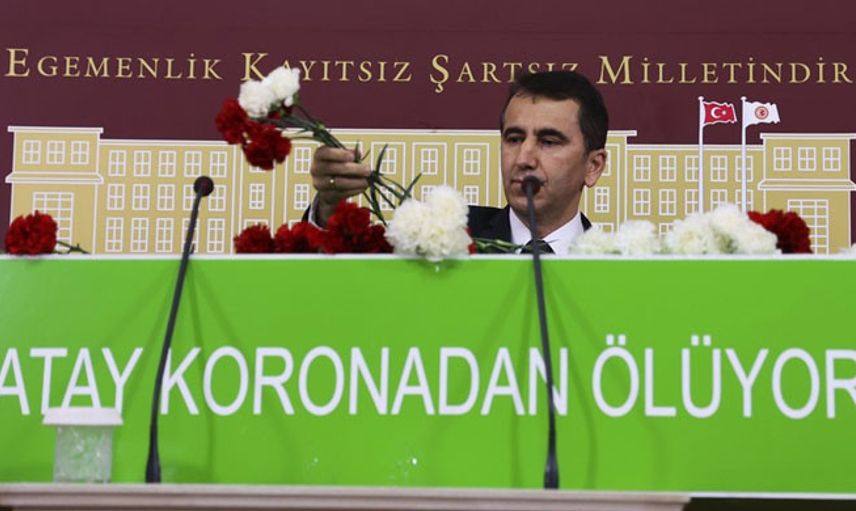 CHP'li Serkan Topal Tabutla Meclis Kürsüsünde Konuştu