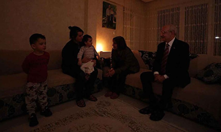 CHP'nin yalanını Bakan Dönmez ortaya çıkardı: Elektrik varken ışıkları neden açmadınız?