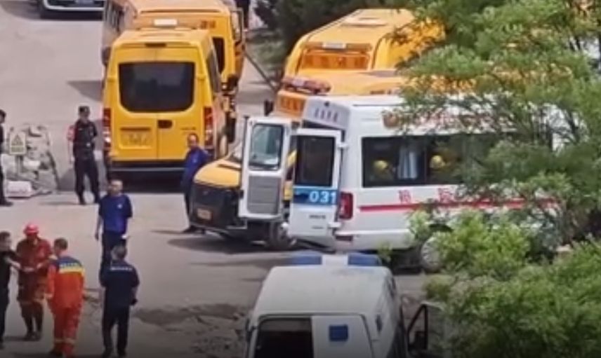 Çin'de Kömür Madeninde Patlama: 90 İşçi Hayatını Kaybetti