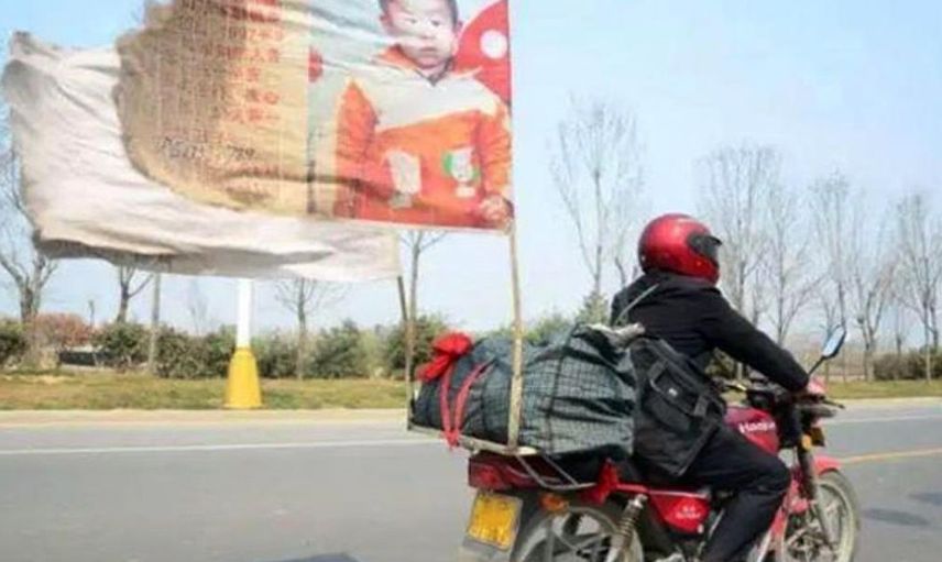 Çinli Baba, Kaçırılan Oğlunu 24 Yıl Aradıktan Sonra Buldu
