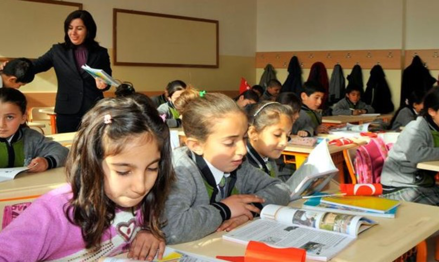Çocuğunun kimlik belgesini getiren yardım parasını kapacak! Aylık tıkır tıkır hesaba para ödeniyor