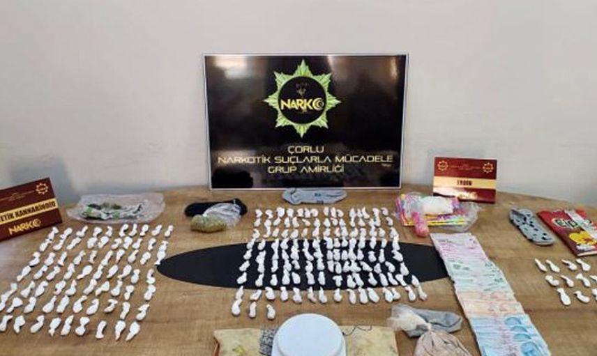 Çorlu'da Uyuşturucu Operasyonunda 2 Kişi Gözaltına Alındı