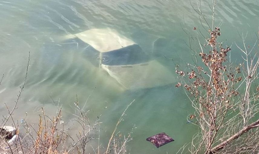 Çorum'da bir otomobil baraja uçtu!