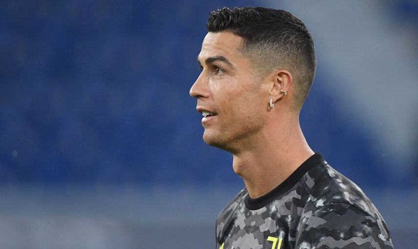 Cristiano Ronaldo Juventus'tan Ayrılıyor