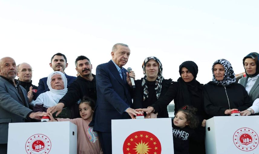 Cumhurbaşkanı Erdoğan açıkladı: Afetzedelere hibe gibi konut