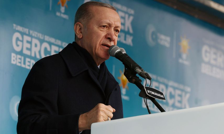 Cumhurbaşkanı Erdoğan Afyonkarahisar'da: ‘‘Yapay zeka neyi emrederse onu aday gösterdiler. Millete adayımıza tıpış tıpış oy vereceksiniz diyorlar’’