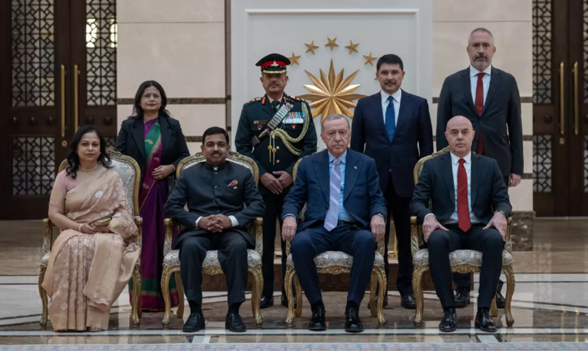 Cumhurbaşkanı Erdoğan, güven mektubu sunan Büyükelçileri kabul etti