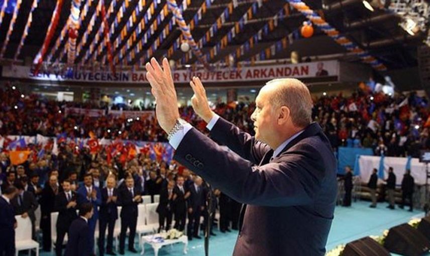 Cumhurbaşkanı Erdoğan Kongrede 81 İl İçin Şiir Okudu