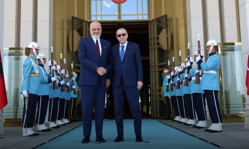 Cumhurbaşkanı Erdoğan Külliye'de görüşmelere devam ediyor: Karadağ, Slovakya ve Arnavutluk liderleriyle görüştü