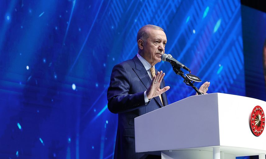 Cumhurbaşkanı Erdoğan Netanyahu'ya ateş püskürdü: Onunla yan yana olmak utanılacak bir ayıptır