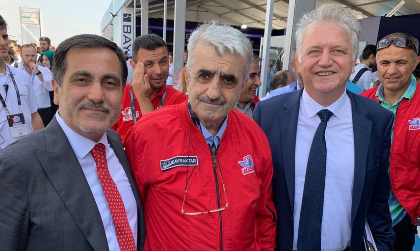 Cumhurbaşkanı Erdoğan, Özdemir Bayraktar'ın Cenazesi İçin Yurda Dönüyor